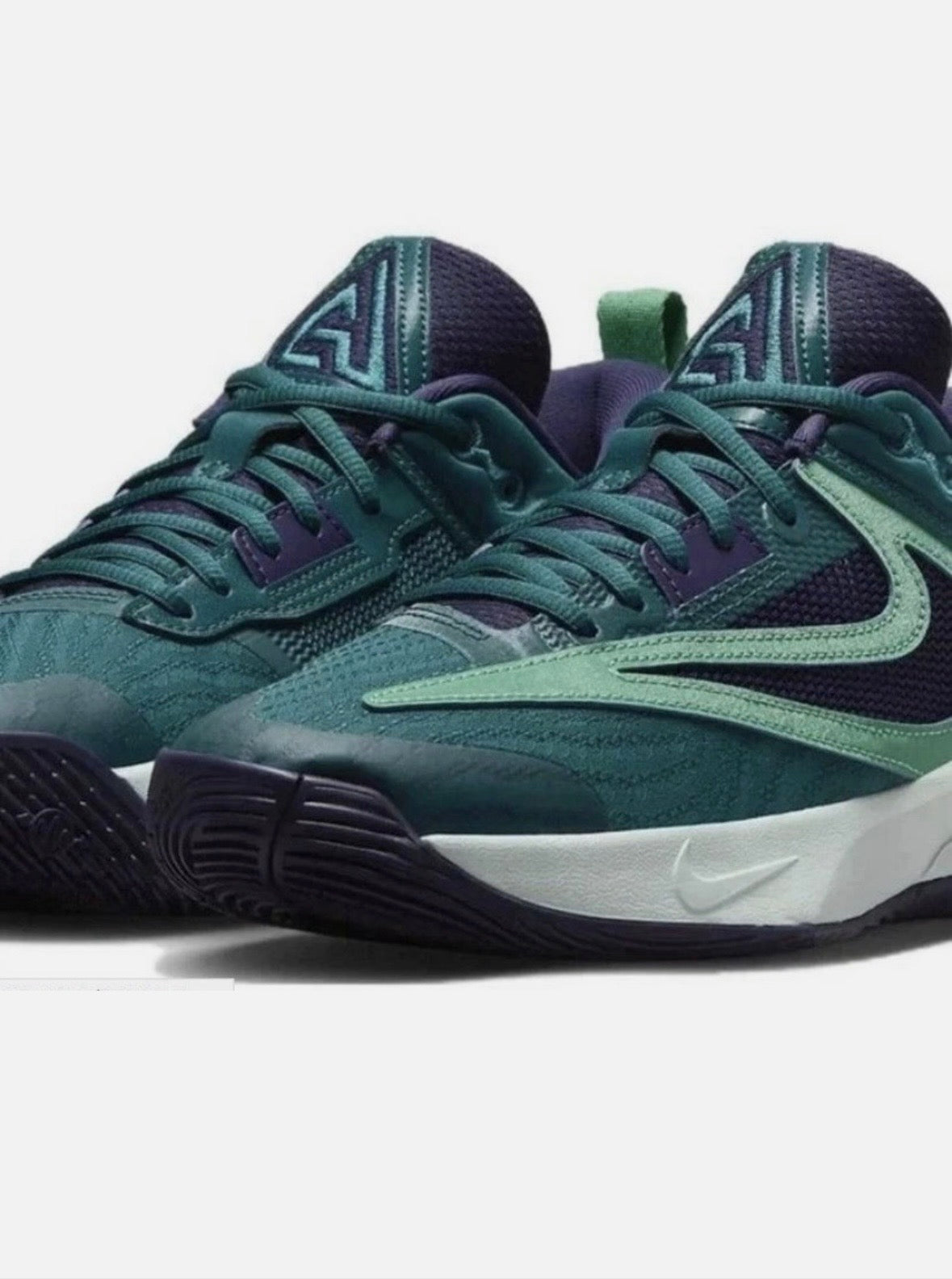 Nike Giannis Immortality 3 Men’s Size 11 Basketball Shoes DZ7533-301