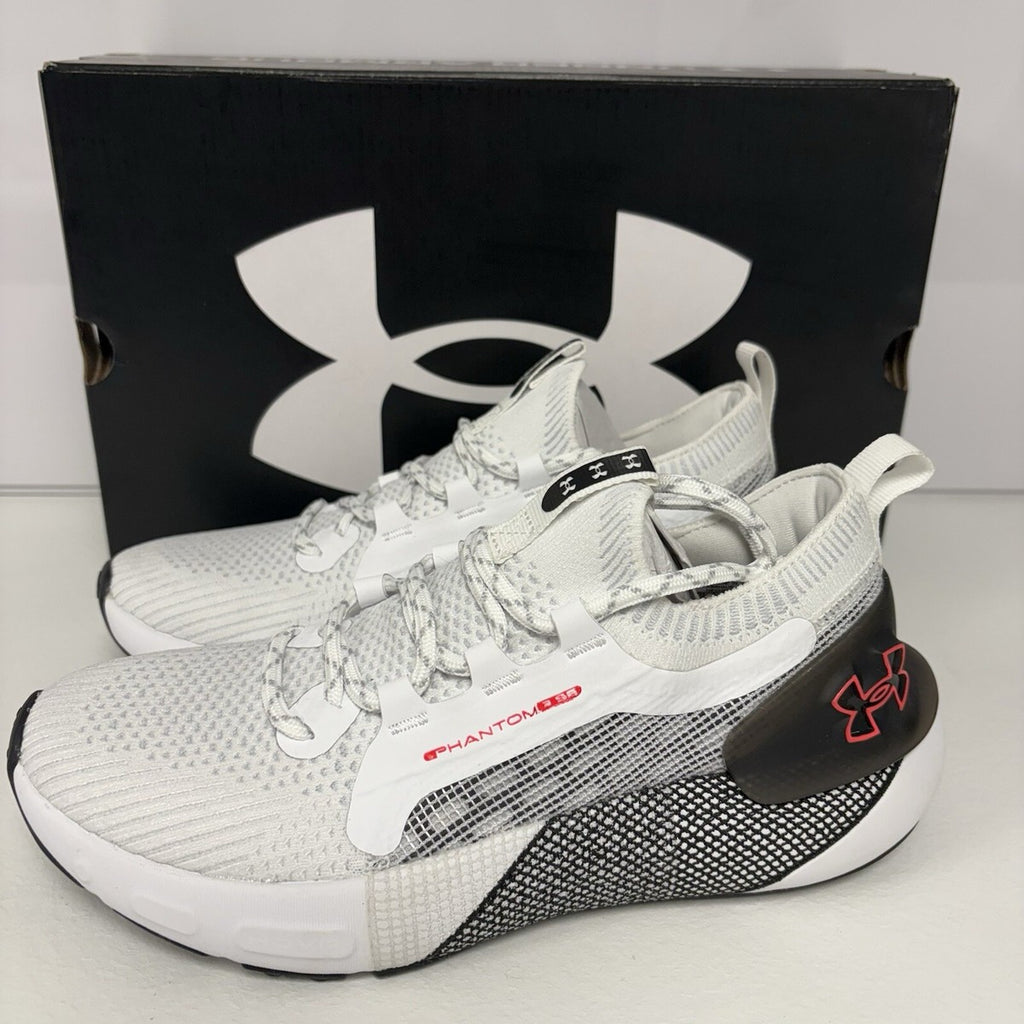 UNDER ARMOUR