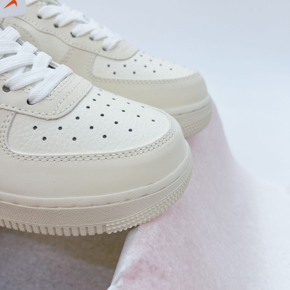 NIKE LOW DUNK