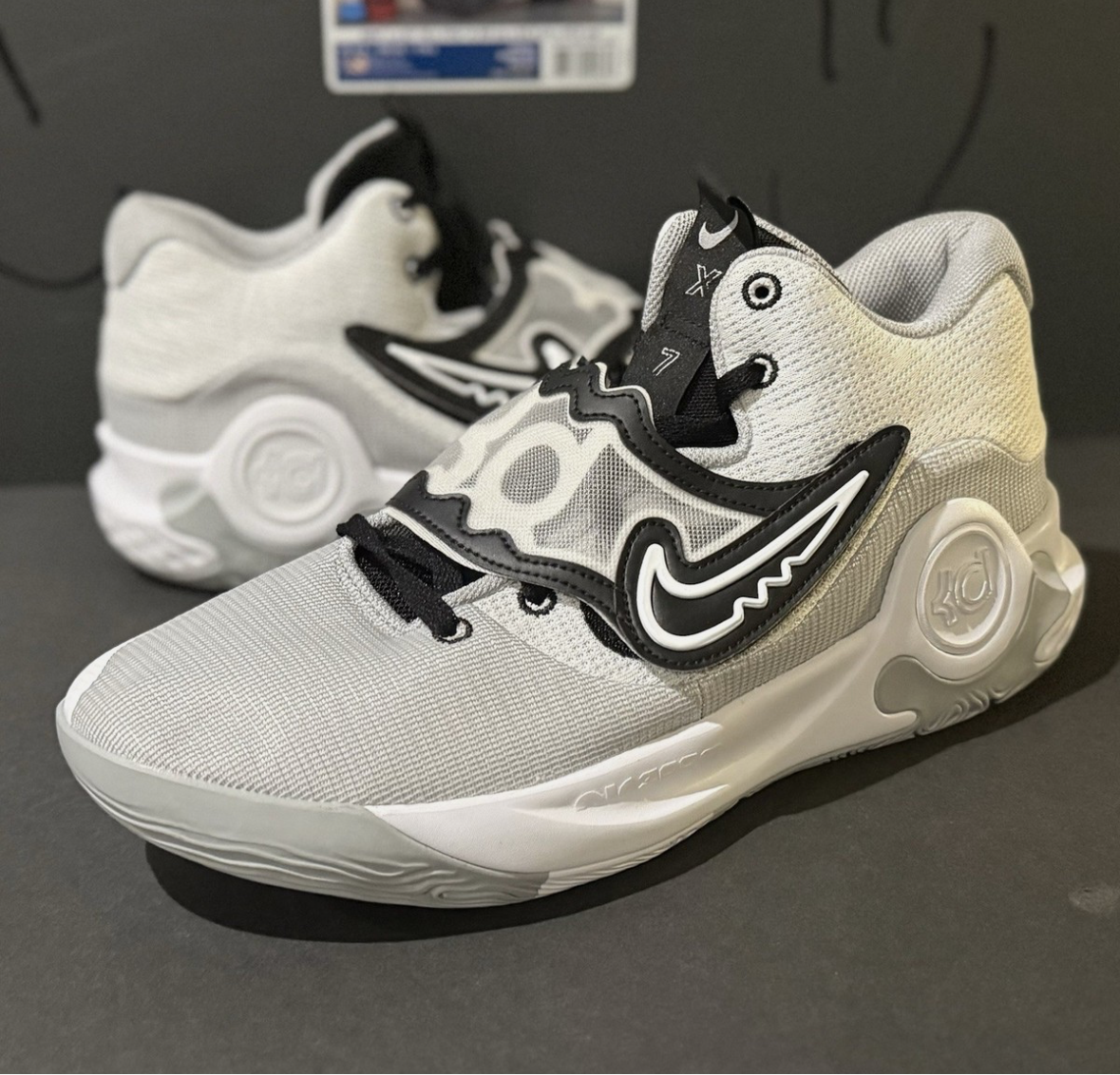NIKE TREY GREY WHITE