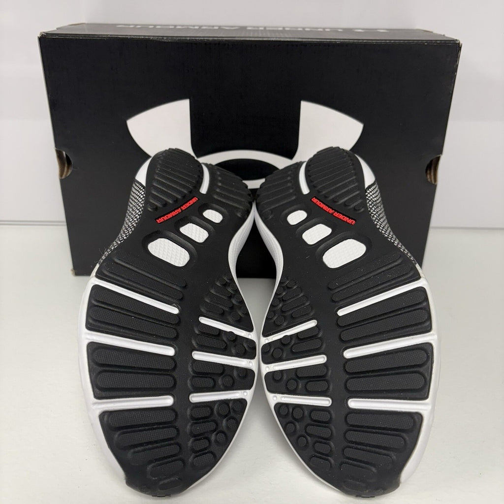 UNDER ARMOUR