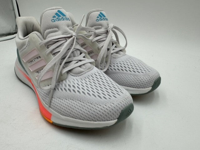 Adidas subcontinue