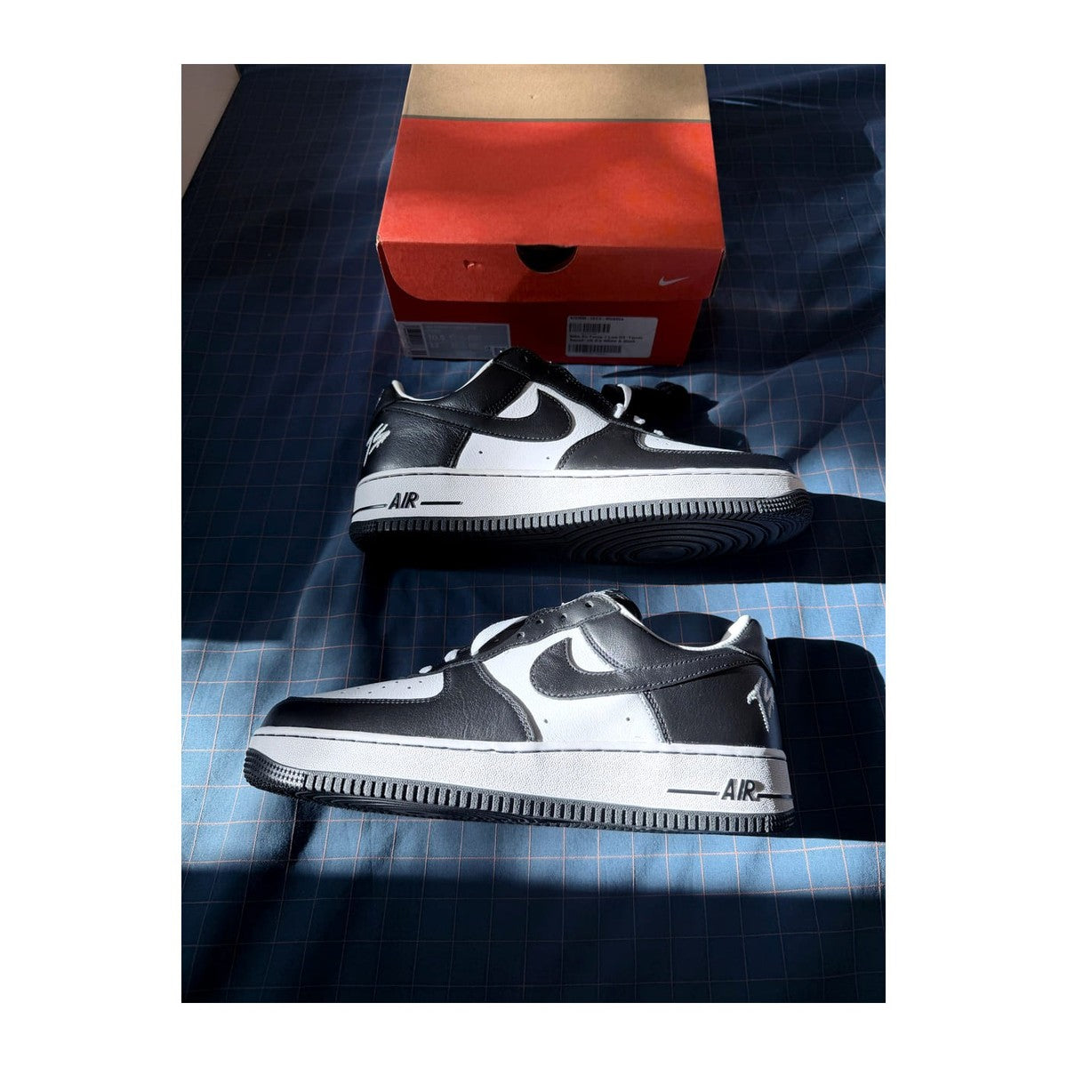 NIKE BLACK DUNK