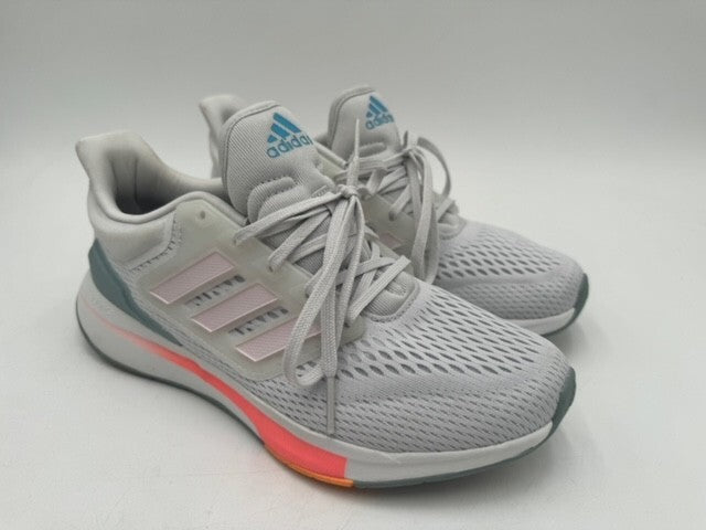 Adidas subcontinue