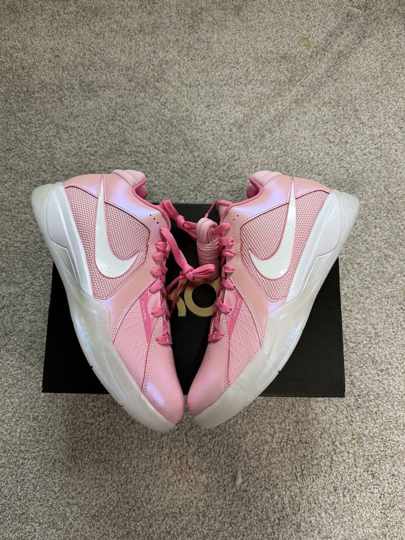 Nike pink edition