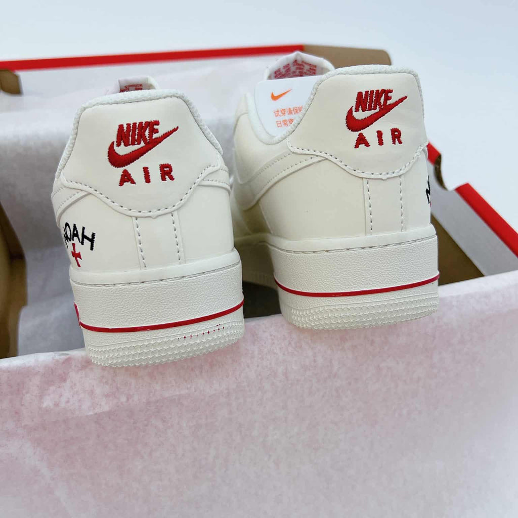 NIKE LOW DUNK
